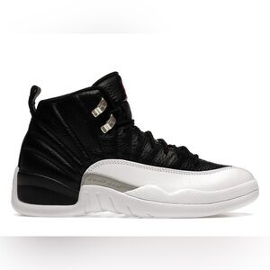 Jordan 12 Retro
Playoffs (2022) 7 youth